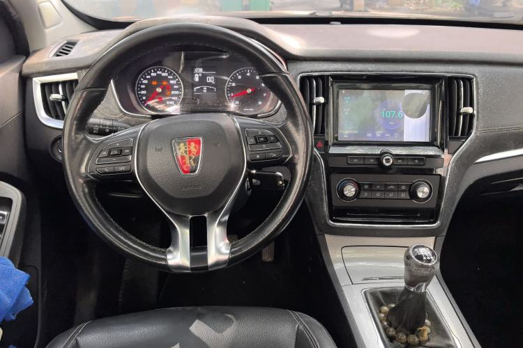 Used Roewe RX5 2016 20T Two-Wheel Drive Manual Flagship Edition