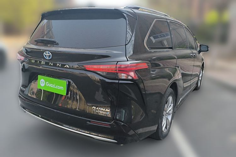 Used Toyota SIENNA 2021 2.5L Hybrid Platinum Edition