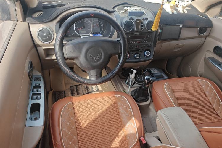 Used Wuling Hongguang 2010 1.2L Practical Version China IV
