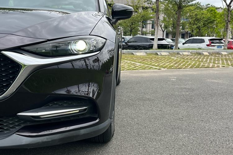 Used Mazda CX-4 2021 2.0L Automatic Two-Wheel Drive Blue Sky Dynamic Edition
