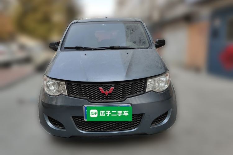 Used Wuling Hongguang 2013 1.5L Base Version
