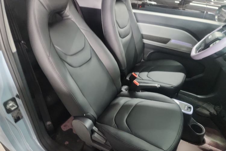 Used Chery QQ Ice Cream 2022 120km Conical Shape Lithium Iron Phosphate Right Front Seat