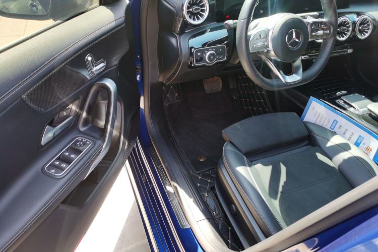 Used Mercedes-Benz A-Class 2021 A 200 L Sport Sedan Fashion Model Driver Seat
