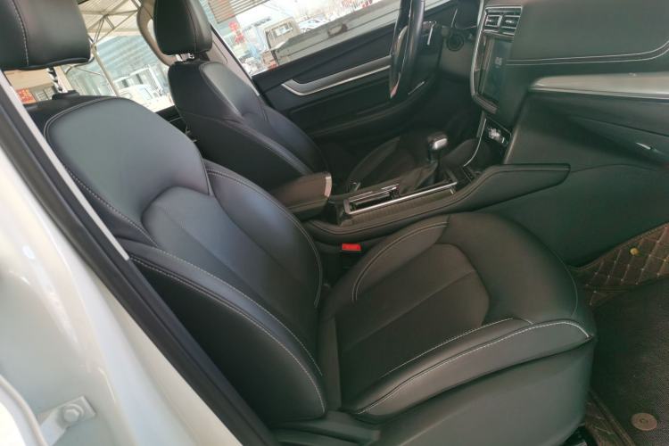 Used Roewe RX8 2019 30T Smart Connectivity Two-Wheel Drive Supreme Flagship Edition