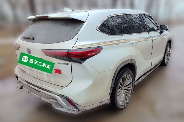 Used Toyota Highlander 2022 Dual-Engine 2.5L Two-Wheel Drive Elite Edition 5 Seats