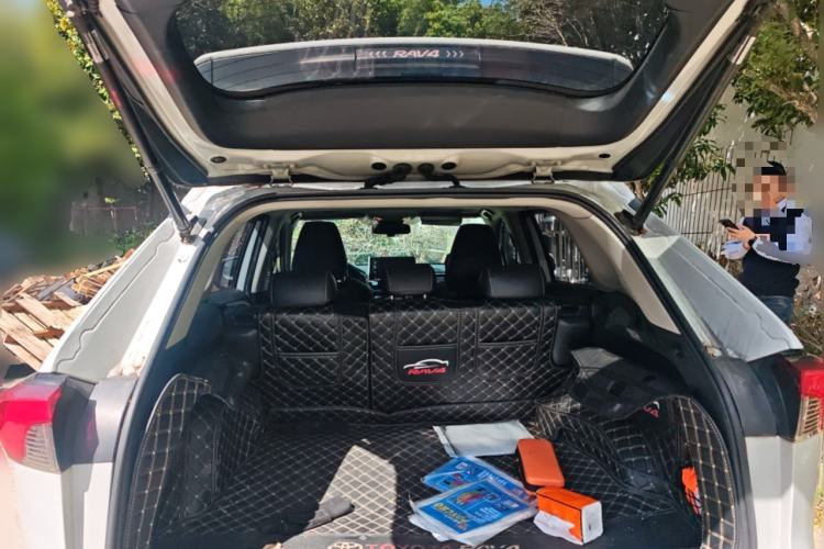 Used Toyota RAV4 2020 2.0L CVT Two-Wheel Drive Fashion Edition Trunk