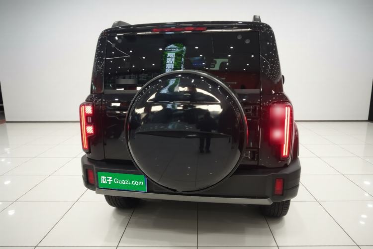 Used BAIC Off-Road BJ40 2024 2.0T All-New Urban Hunter Edition Ultimate Version Rear