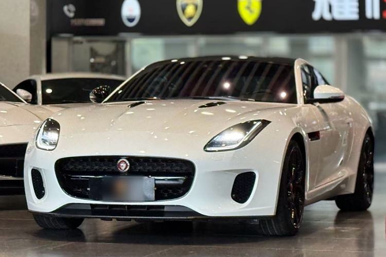 Used Jaguar F-TYPE 2019 2.0T Hardtop Version
