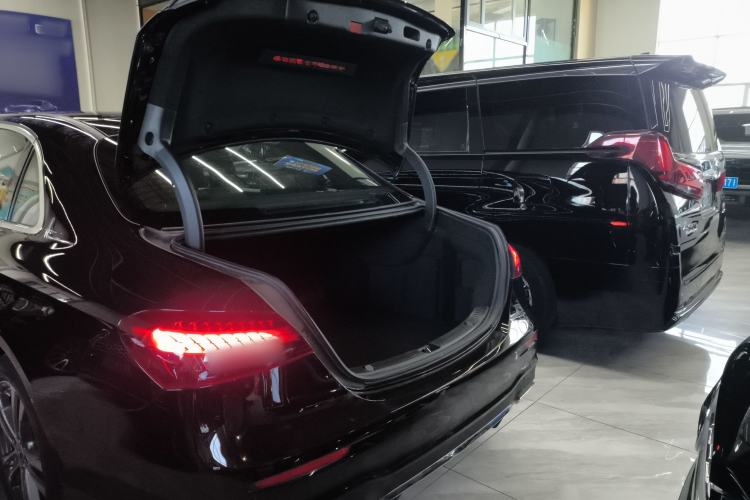 Used Mercedes-Benz E-Class 2023 E 260 L Sport Edition
