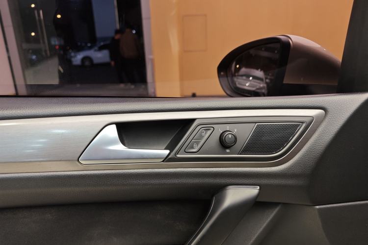 Used Volkswagen Golf Sportsvan 2018 1.6L Automatic Comfort Model