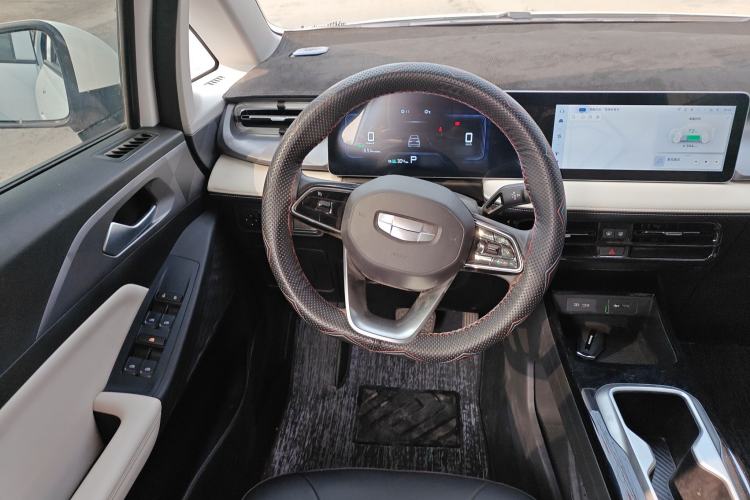 Used Geometry E Firefly 2024 401km Starlight