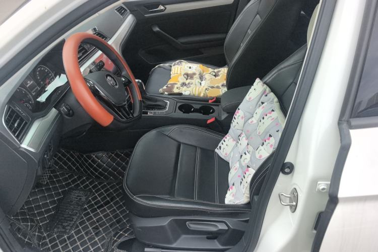 Used Volkswagen Lamando 2021 230TSI DSG Fashion Edition Left Front Seat