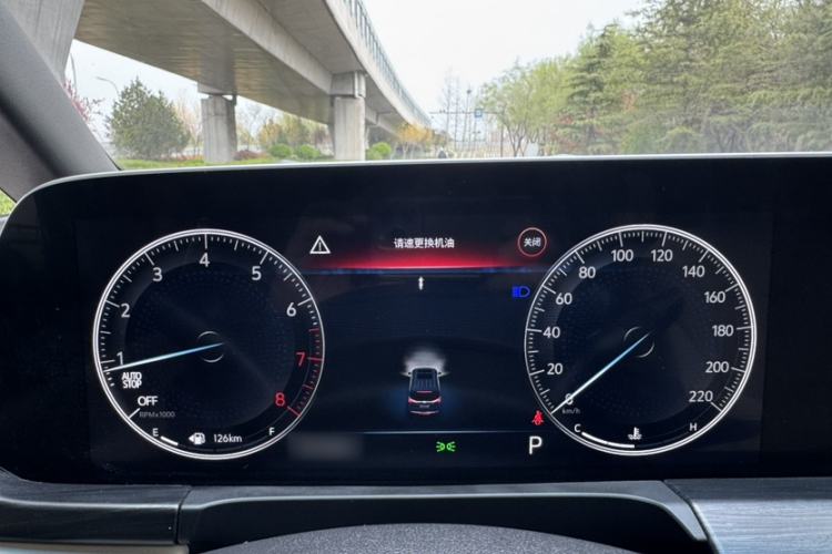 Used Buick GL8 2022 ES Landtrek 653T Flagship Model
