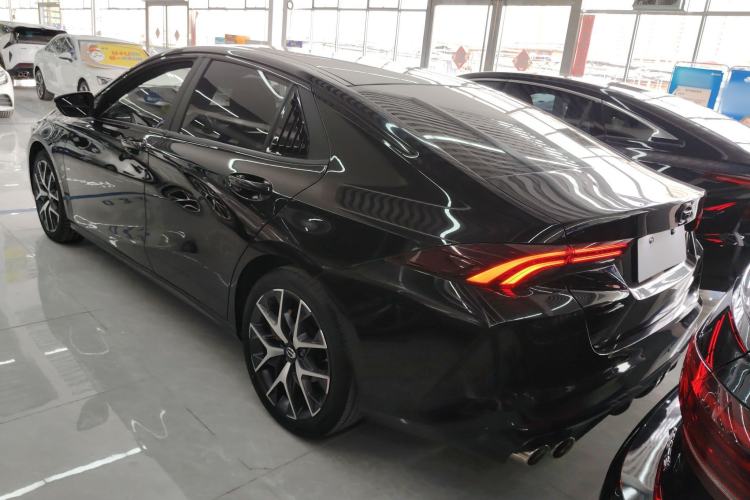 Used GAC Trumpchi EMPOW 2021 270T DCT J15 Version Exterior 2