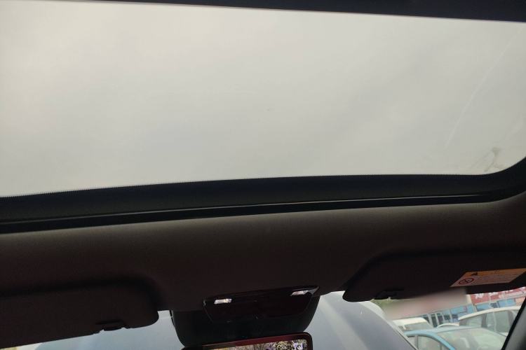 Used Dongfeng eπ eπ008 2024 210Max Range-Extended Version 6 Seats