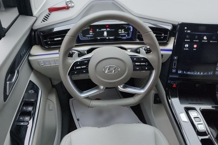 Used Hyundai Custo 2021 380TGDi Smart Love Flagship Edition TOP Premium