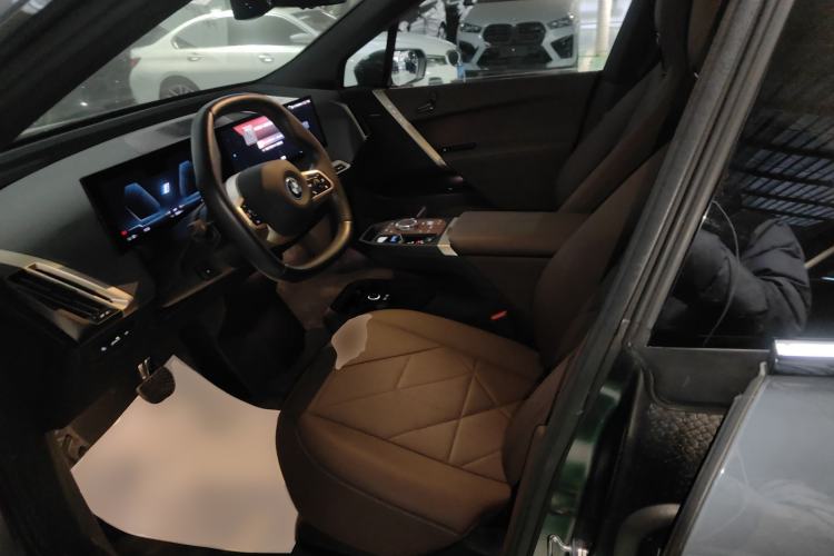 Used BMW iX 2022 xDrive40 Left Front Seat