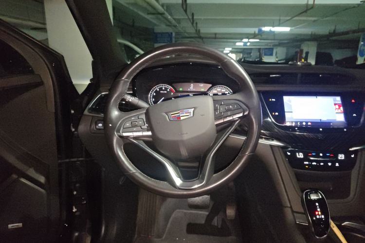 Used Cadillac XT6 2021 2.0T 6-Seater Two-Wheel Drive Luxury Version