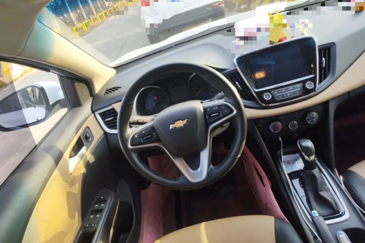 Used Chevrolet Monza 2021 320 Automatic Enjoyment Sunroof Edition Steering Wheel