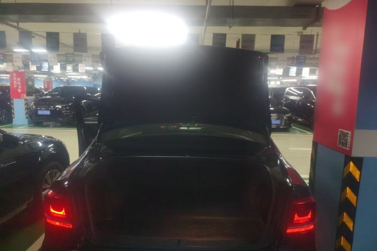 Used Volkswagen Magotan 2016 1.8TSI Smart Enjoyment Leading Model
