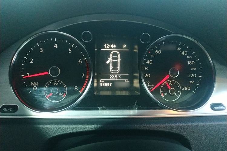 Used Volkswagen FAW-Volkswagen CC 2015 1.8TSI Prestige Model Instrument Cluster