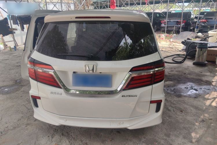 Used Honda Elysion 2016 2.4L Style Edition