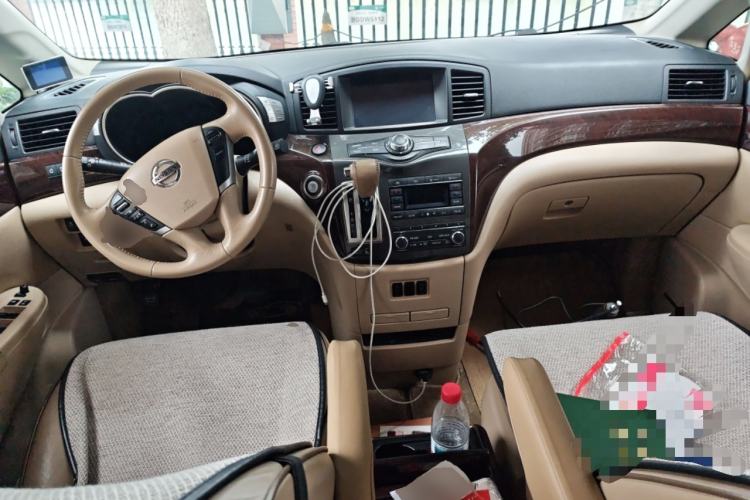 Used Nissan Quest 2015 3.5L SL Center Console