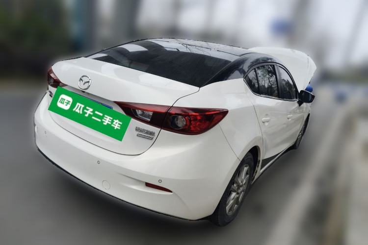 Used Mazda 3 Axela 2014 Sedan 1.5L Automatic Luxury Model