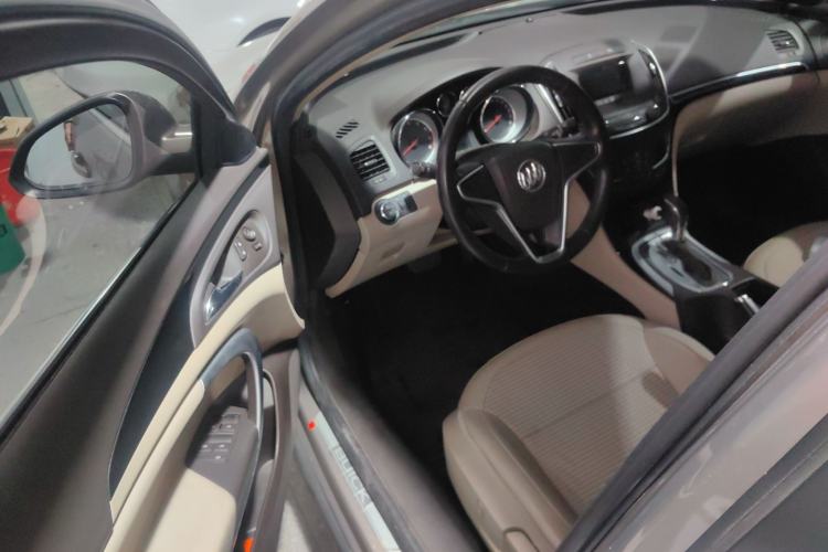 Used Buick Regal 2014 2.0L Leading Fashion Edition