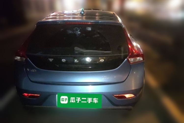 Used Volvo V40 2015 1.6T Zhiyi Edition Rear