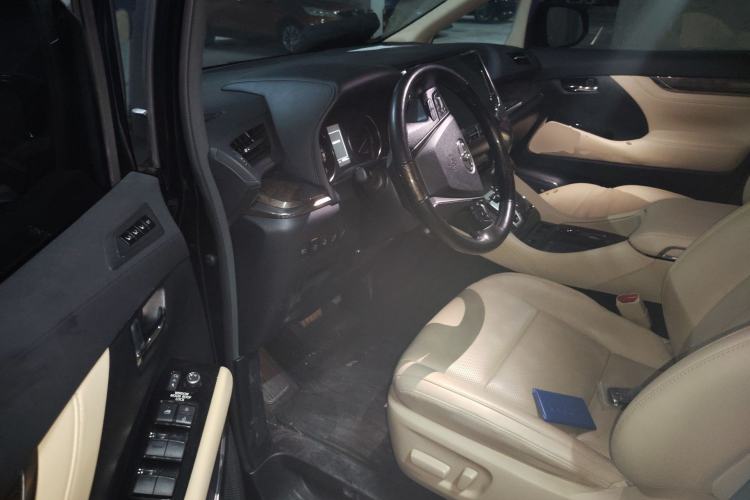 Used Toyota Vellfire 2021 Crown Dual-Engine 2.5L HV Supreme Edition
