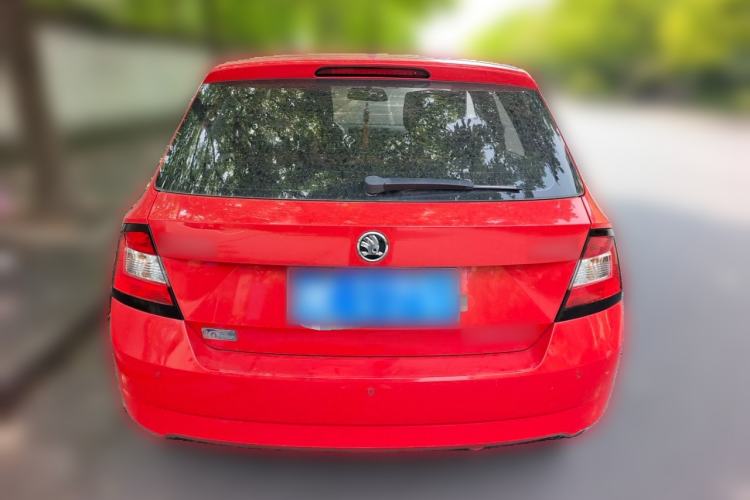 Used Skoda Fabia 2016 1.4L Automatic Car Enjoy Edition