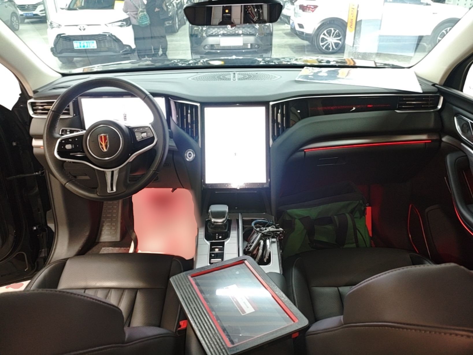 Hongqi HS7 PHEV 2024 2.0T PHEV Four-Wheel Drive Flagship Edition 7 Seats — снимка 12