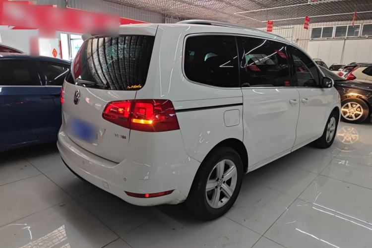 Used Volkswagen Sharan 2013 1.8TSI Comfort Model
