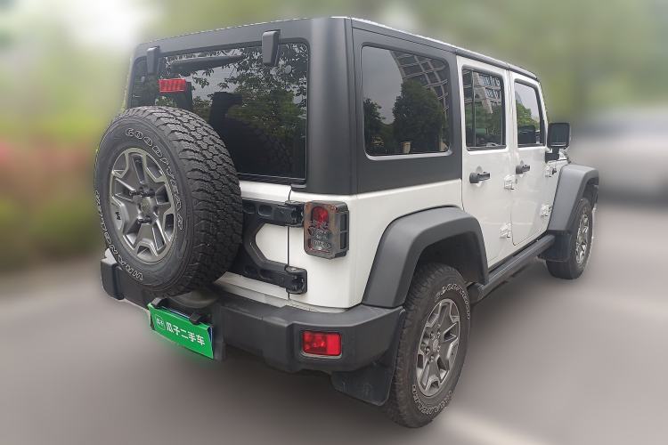 Used Jeep Wrangler 2015 3.6L Rubicon Four-Door Comfort Edition
