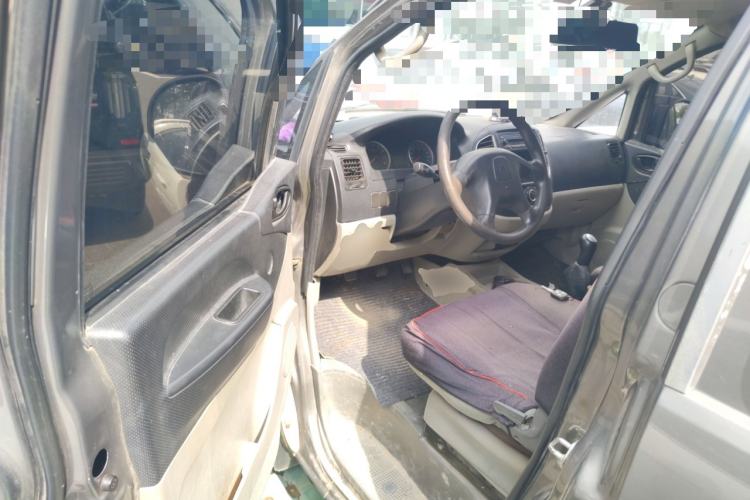 Used FORTHING Lingzhi 2015 V3 1.5L 7-Seater Comfort Model
