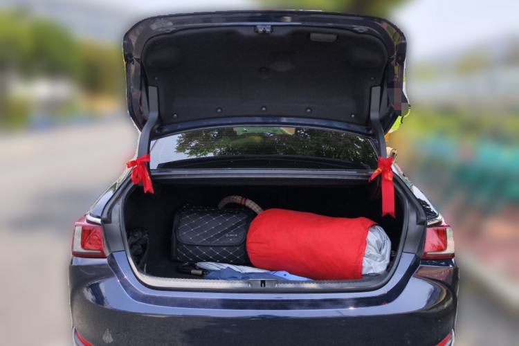 Used Lexus ES 2023 200 Excellence Edition
