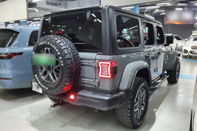 Used Jeep Wrangler New Energy 2021 Four-Door 2.0T 4xe Sahara First Edition Rear Right 45 Deg