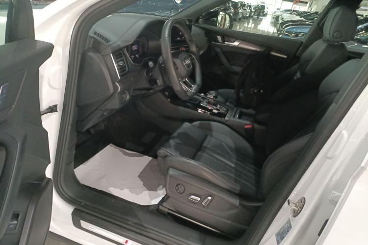 Used Audi Q5L 2023 40T Luxury Dynamic Model