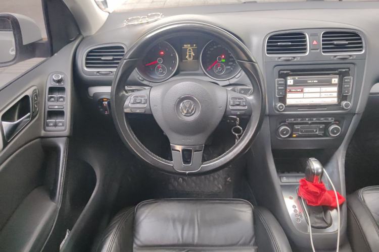 Used Volkswagen Golf 2012 1.4TSI Automatic Luxury Edition
