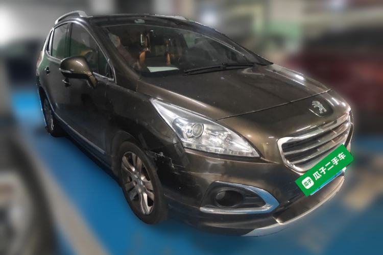 Used Peugeot 3008 2013 2.0L Automatic Trend Edition Front Right 45 Deg