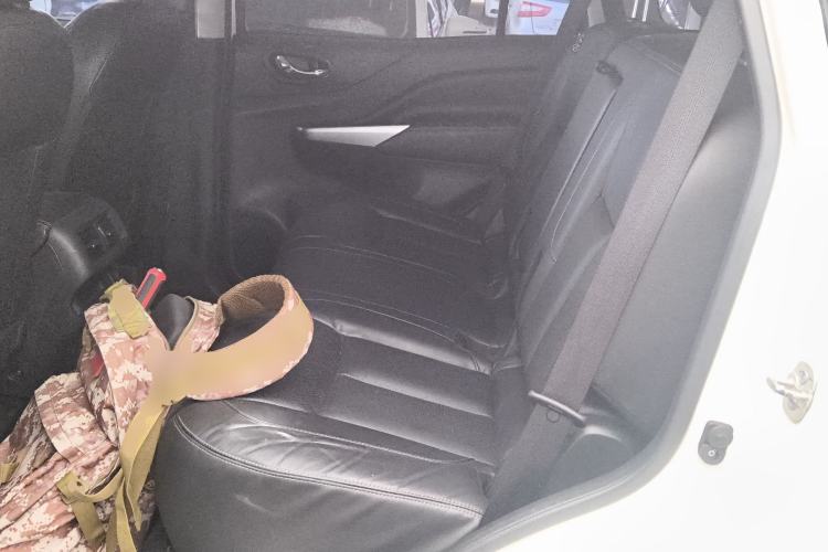 Used Nissan Terra 2018 2.5L Automatic 4x4 Luxury Edition