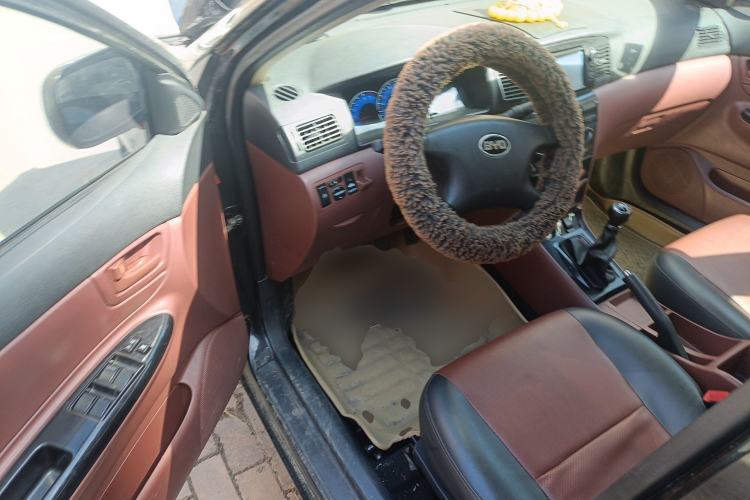 Used BYD F3 2015 Energy-Efficient Model 1.5L Manual Comfort Edition Driver Seat