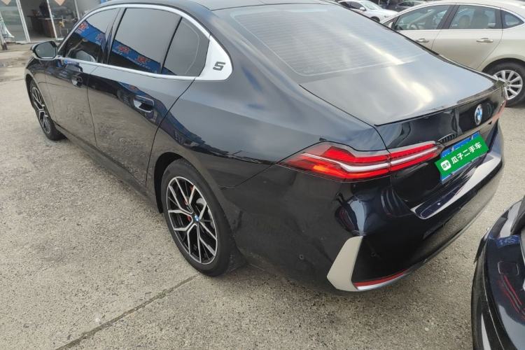 Used BMW 5 Series 2025 530Li Leading Edition Luxury Package
