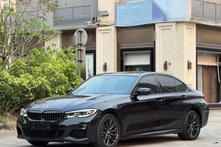 Used BMW 3 Series 2020 Restyled 325i M Sport Night Edition Package Exterior 4