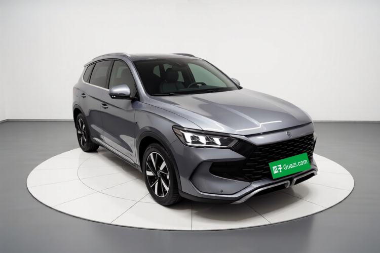 Used BYD Song Pro New Energy 2024 HONOR Edition DM-i 71KM Navigation Model
