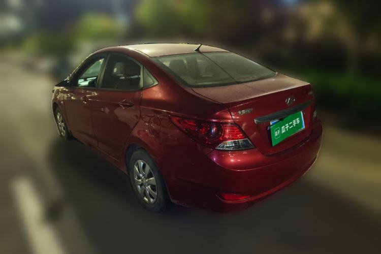 Used Hyundai Verna (older generation) 2010 Sedan 1.4L Manual Comfort GS Rear Left 45 Deg