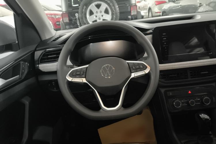 Used Volkswagen Tharu 2026 Model Xinrui 1.5L Rujin Edition Steering Wheel