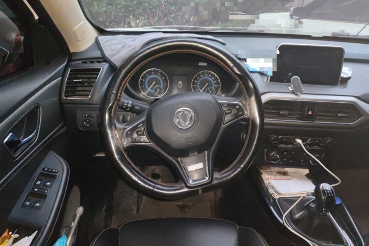 Used Dongfeng Fengon S560 2019 1.8L Manual Urban Model