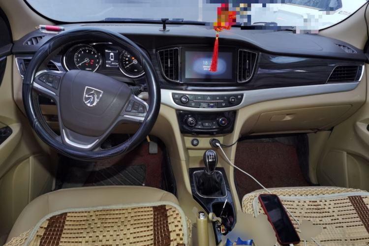 Used Baojun 730 2016 1.5L Manual Luxury Edition 7 Seats